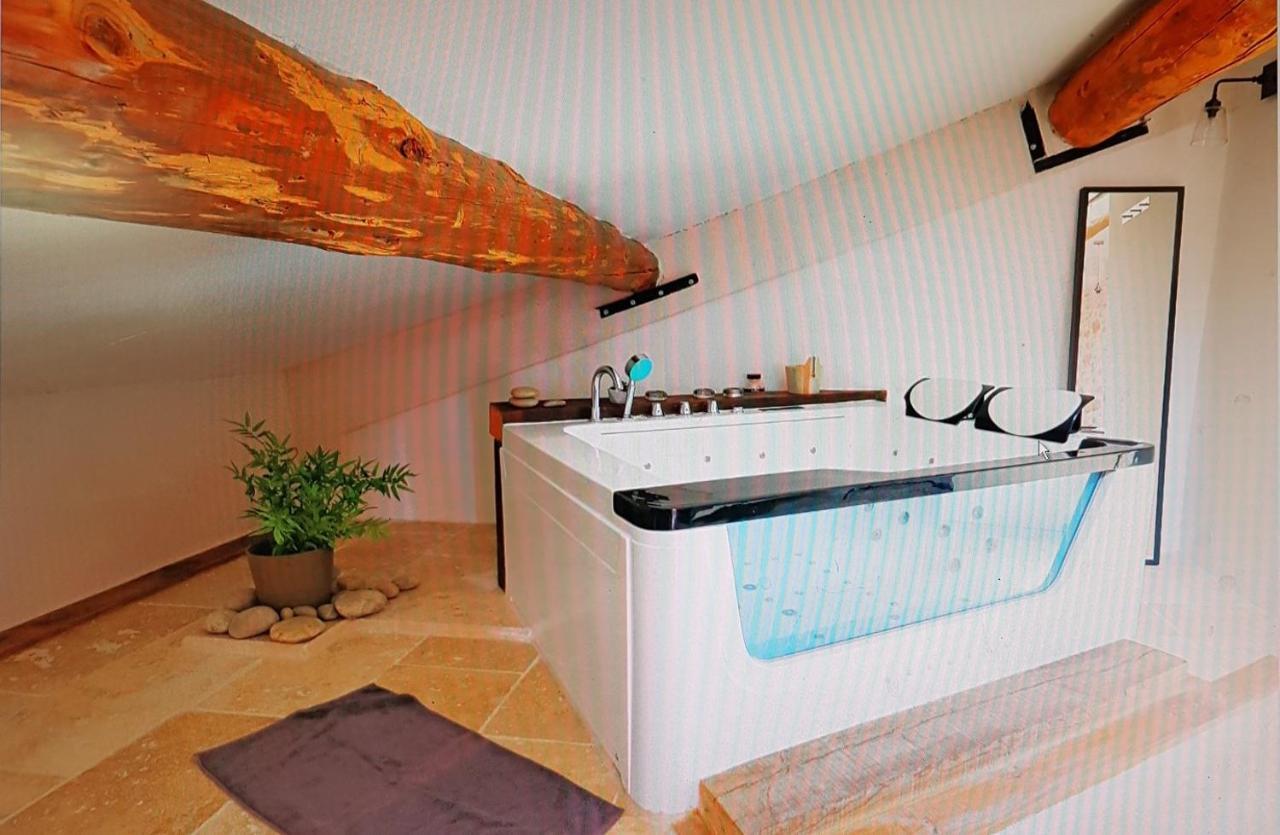 Appartement De Charme Sud Luberon Classe 4 Etoiles Puyvert Екстер'єр фото