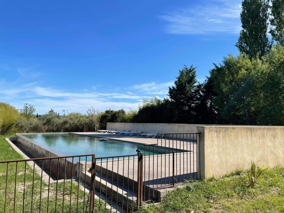 Appartement De Charme Sud Luberon Classe 4 Etoiles Puyvert Екстер'єр фото