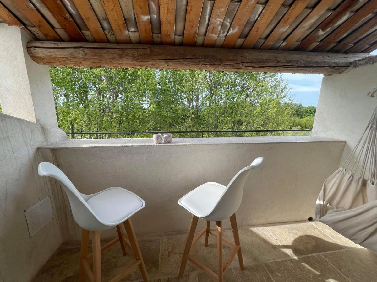 Appartement De Charme Sud Luberon Classe 4 Etoiles Puyvert Екстер'єр фото