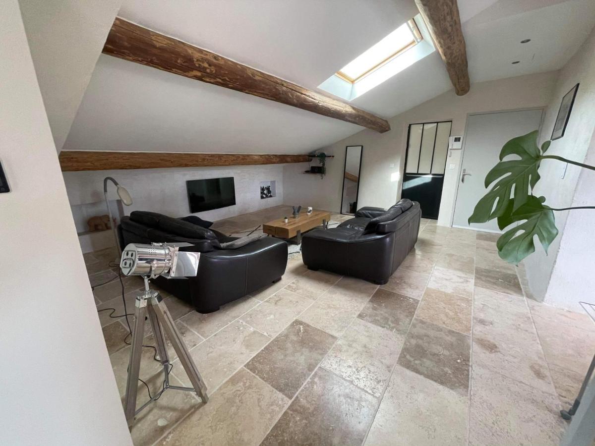 Appartement De Charme Sud Luberon Classe 4 Etoiles Puyvert Екстер'єр фото